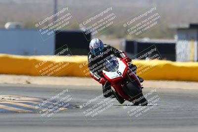 media/Mar-28-2022-Superbike Trackdays (Mon) [[b8603d0f67]]/Novice Group (1130am-12pm)/Turn 2/